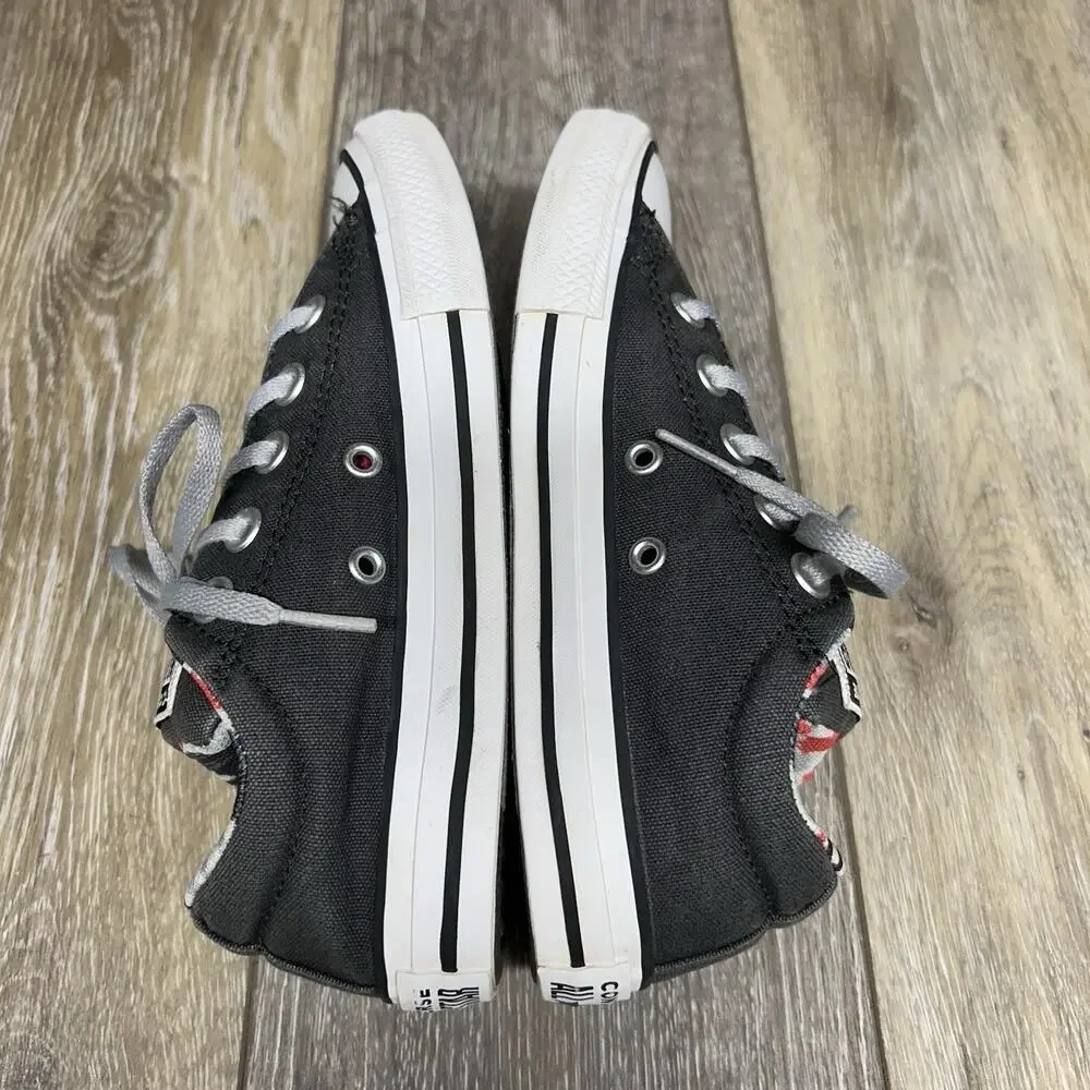 Converse previously owned